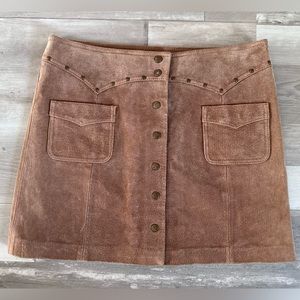 Roxy | Brown Leather Suede Front Button-Up Mini Skirt | Size 7